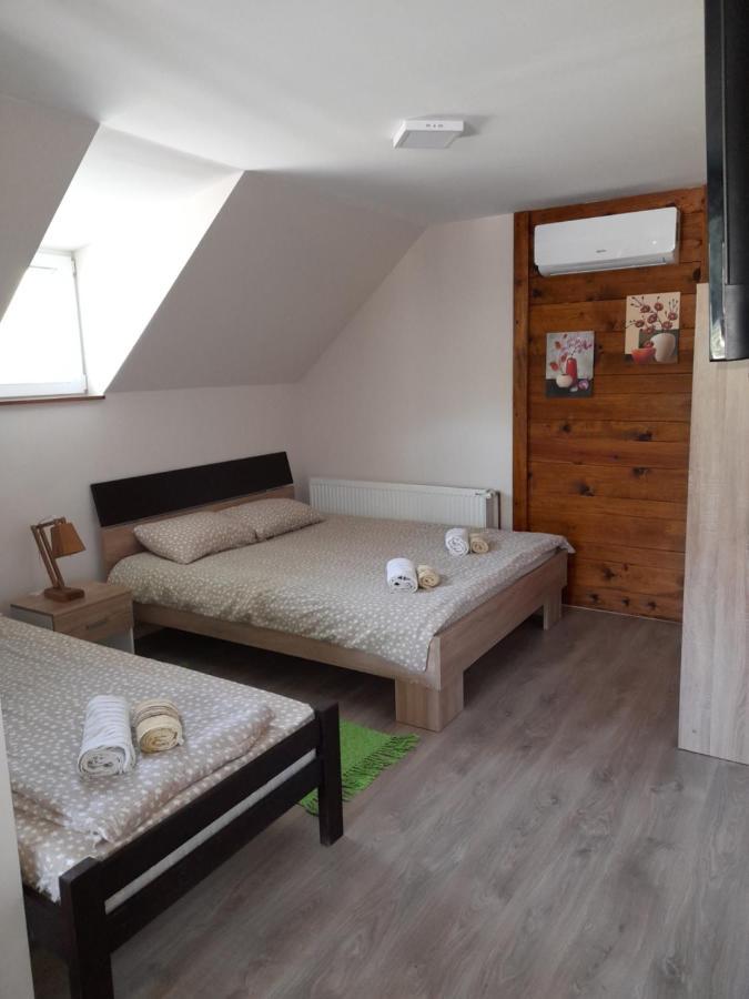 Apartmani Petar モクラ・ゴラ エクステリア 写真